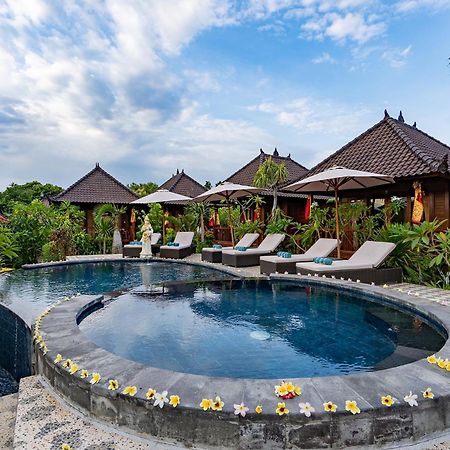 Hotel Karang Mas Lembongan Extérieur photo