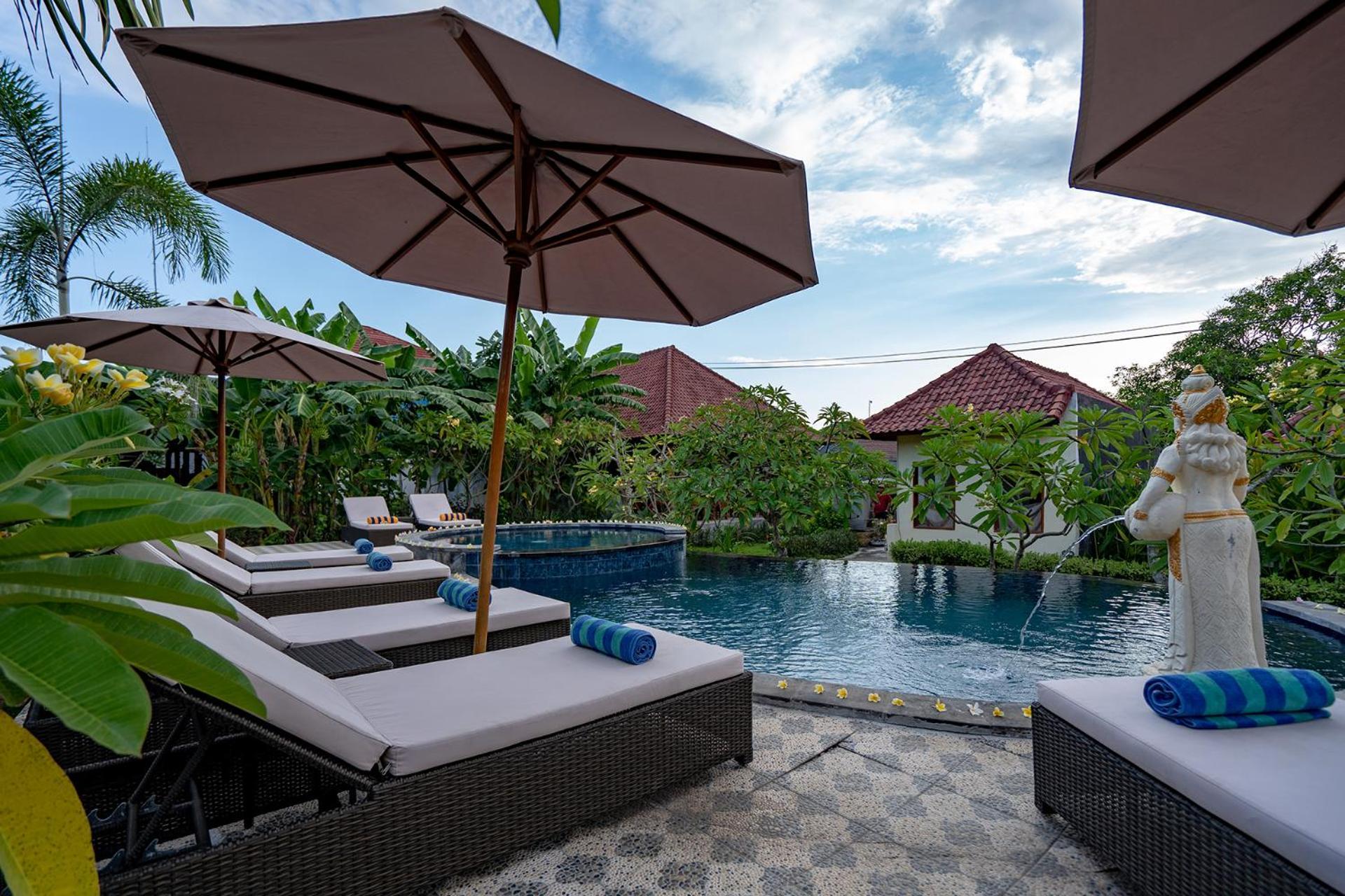 Hotel Karang Mas Lembongan Extérieur photo