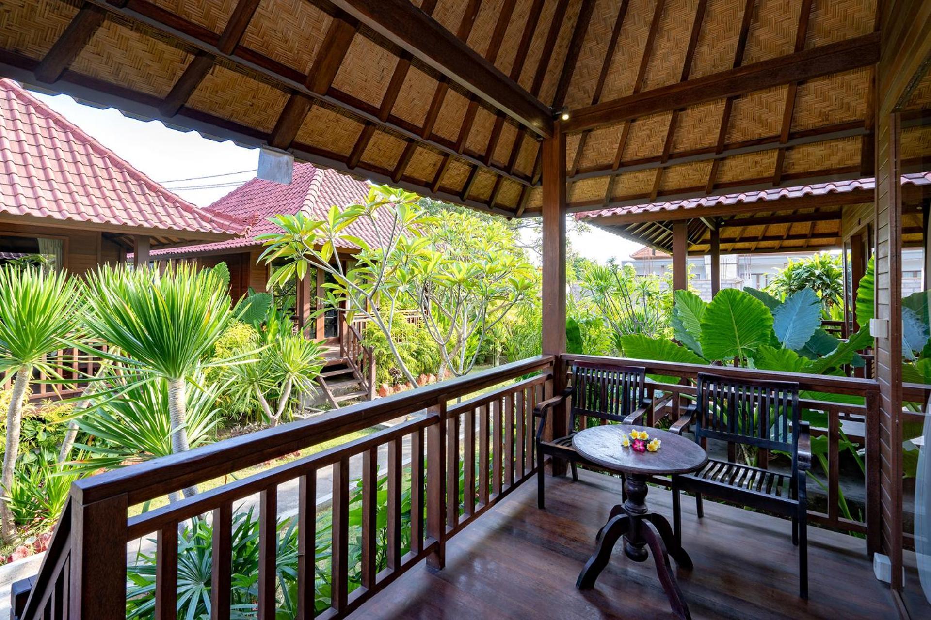 Hotel Karang Mas Lembongan Extérieur photo