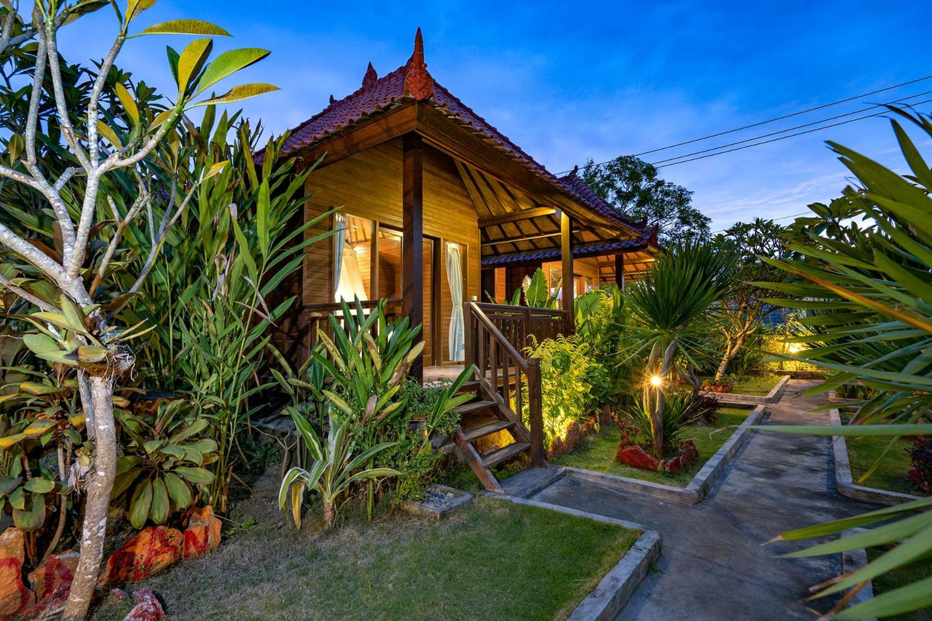 Hotel Karang Mas Lembongan Extérieur photo