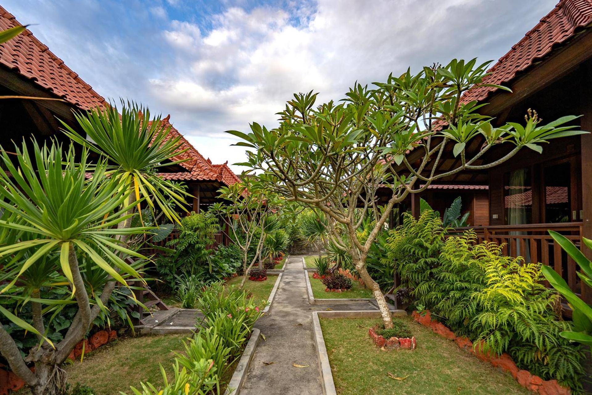 Hotel Karang Mas Lembongan Extérieur photo