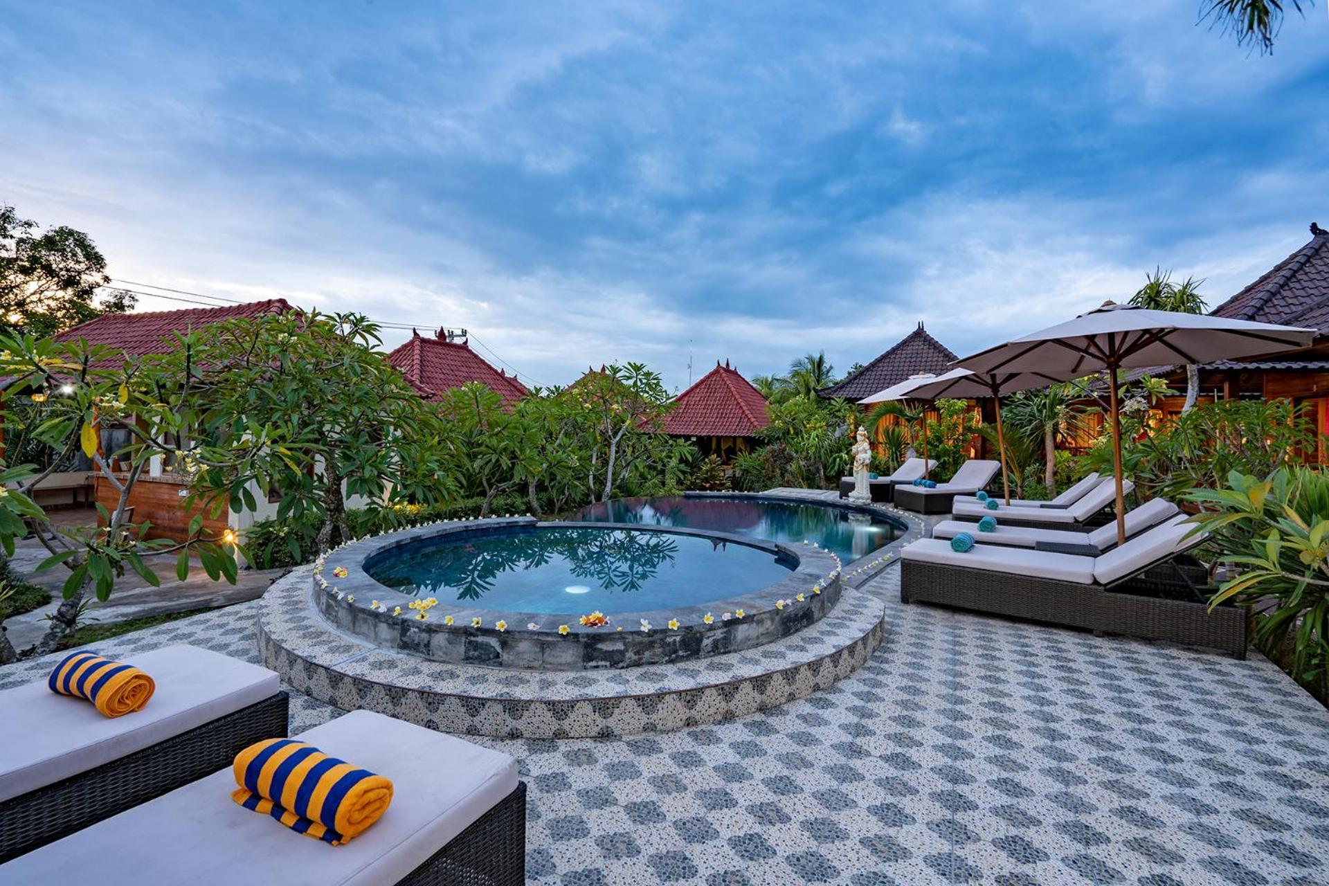 Hotel Karang Mas Lembongan Extérieur photo