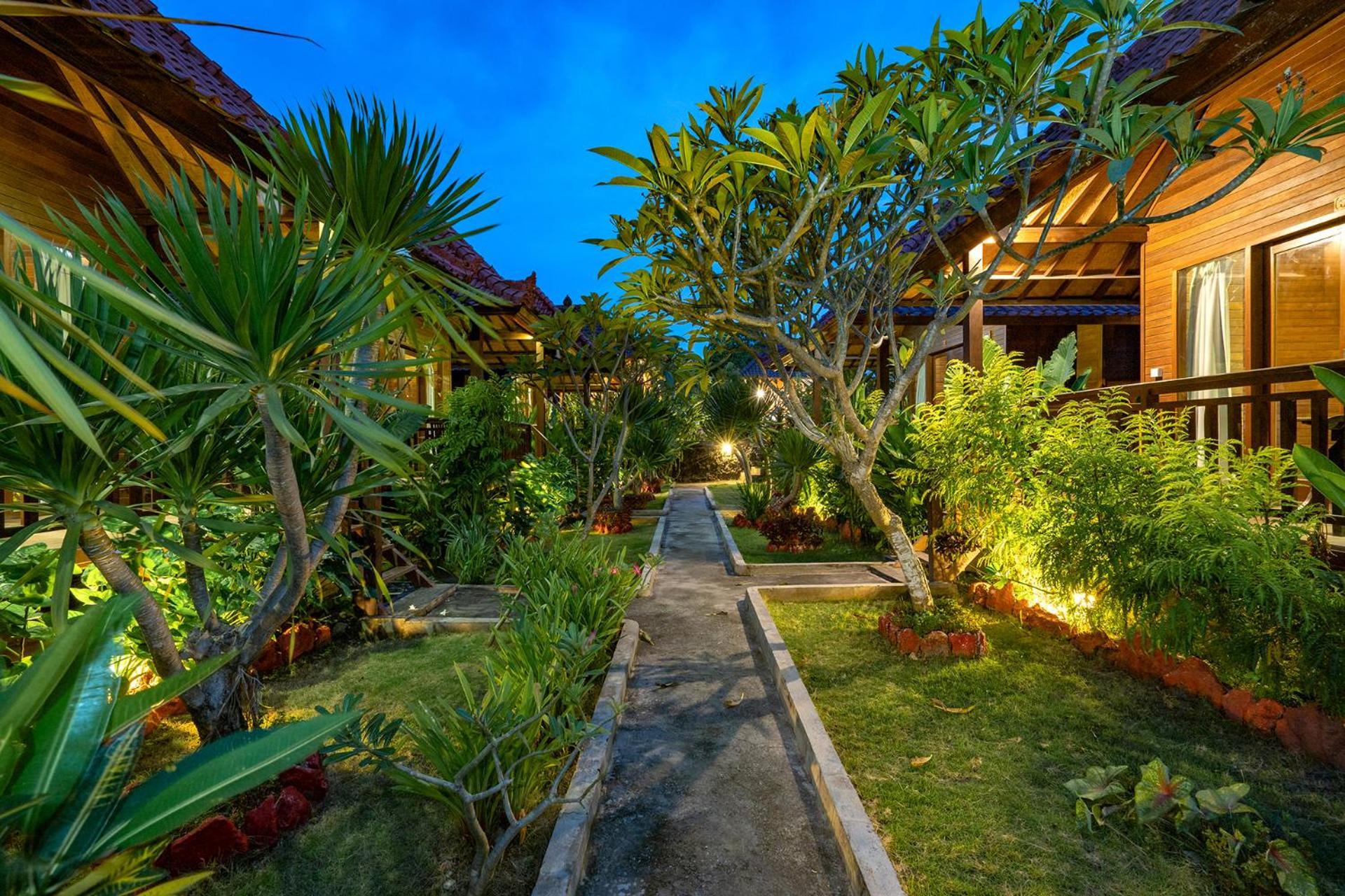 Hotel Karang Mas Lembongan Extérieur photo