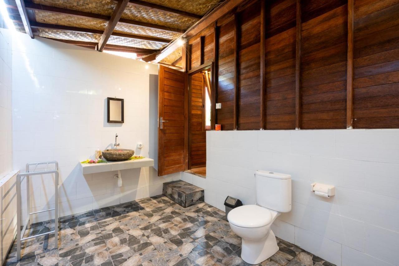 Hotel Karang Mas Lembongan Extérieur photo