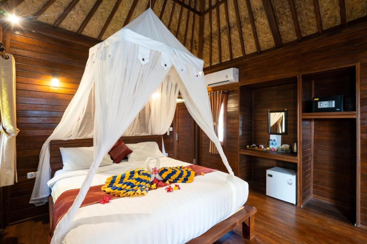 Hotel Karang Mas Lembongan Extérieur photo